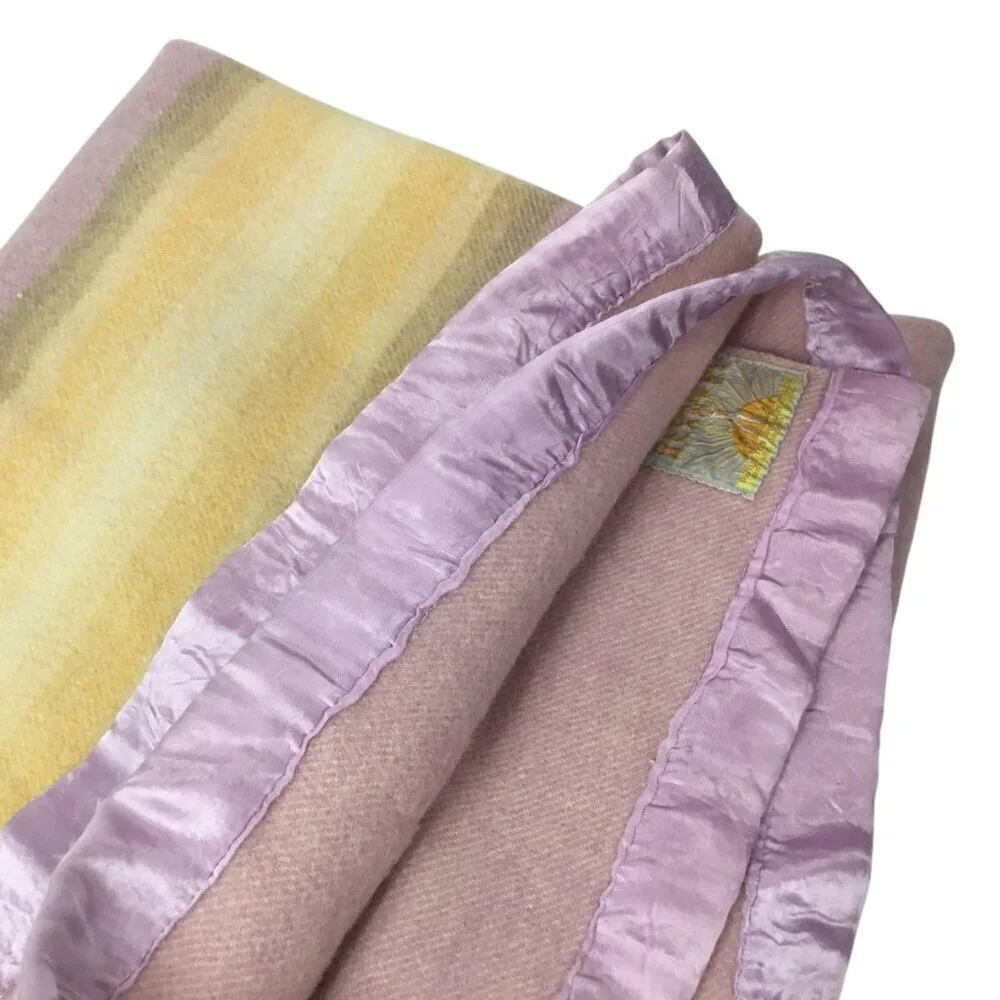 Olympiad Blanket Pendleton 1932 Olympics Stripe Satin 100% Virgin Wool Lilac LA